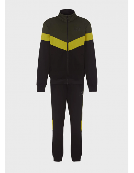 TRACKSUIT